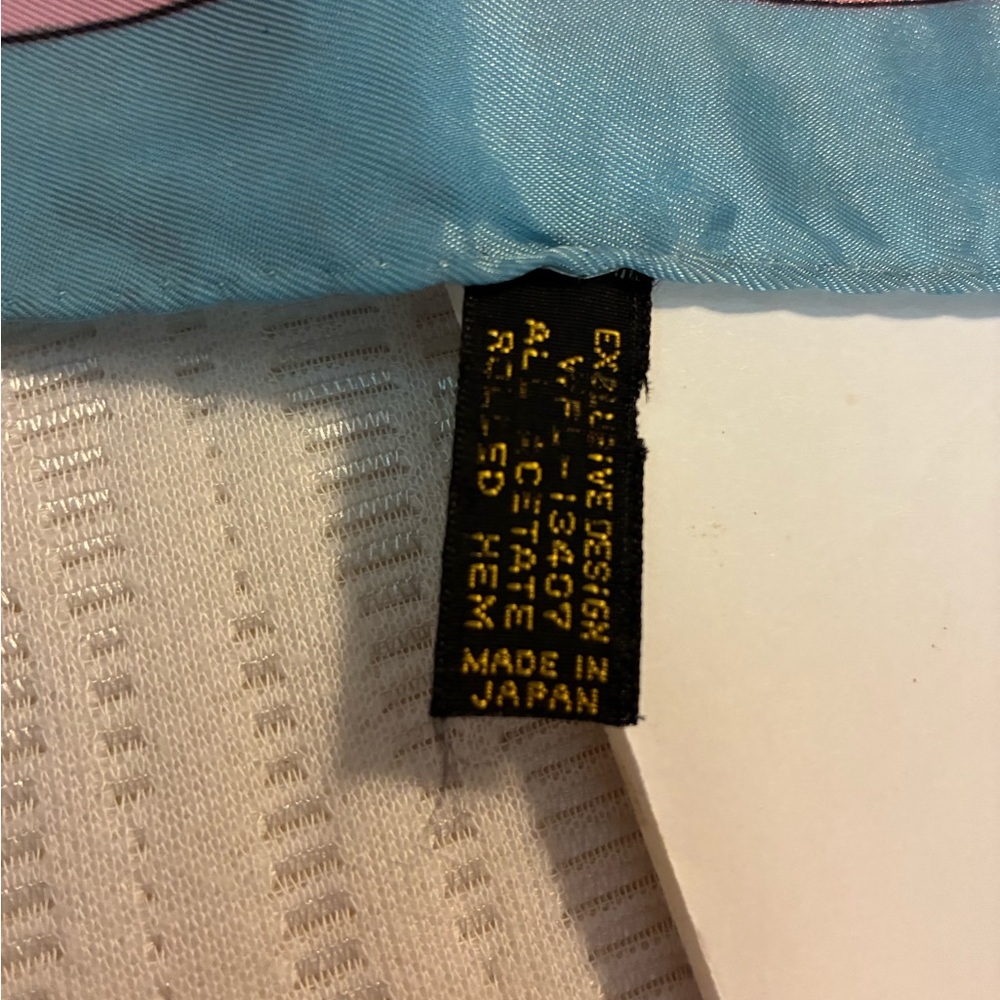 Colorful Geometric Pattern Scarf - Picture 7 of 7